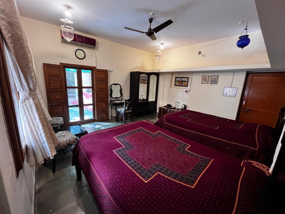 Sharad Baug Homestay 부지 외부 사진