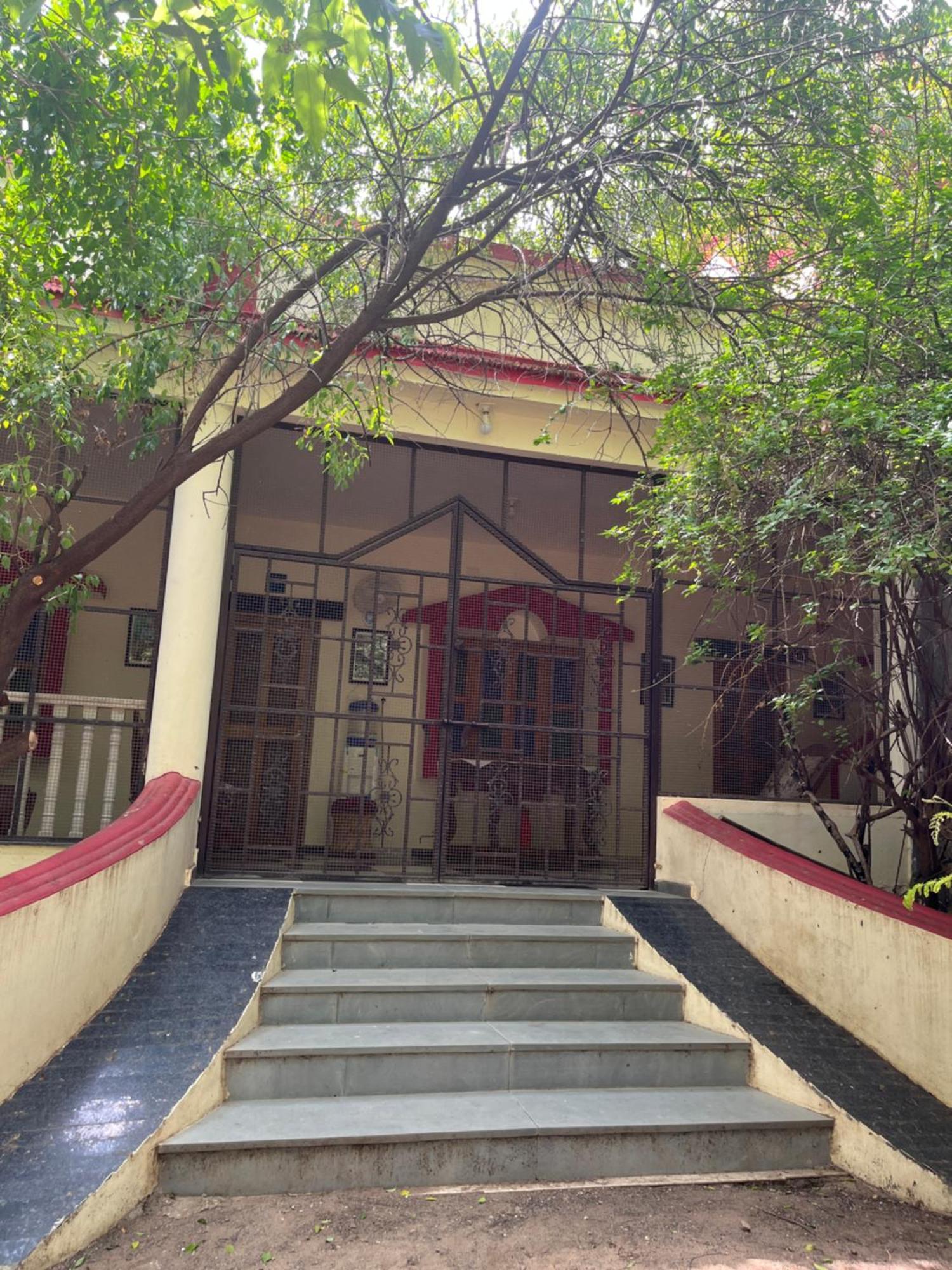 Sharad Baug Homestay 부지 외부 사진