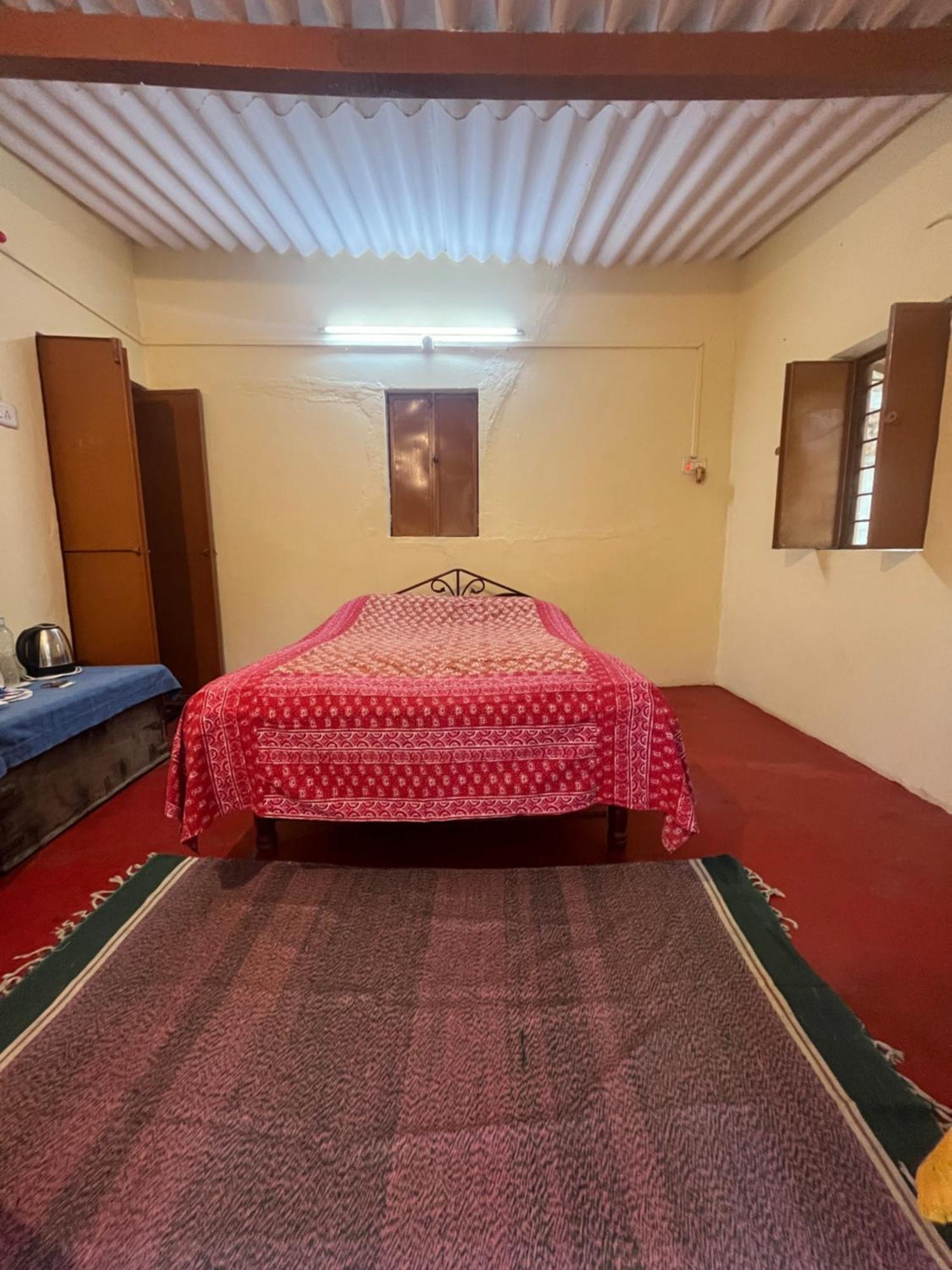Sharad Baug Homestay 부지 외부 사진